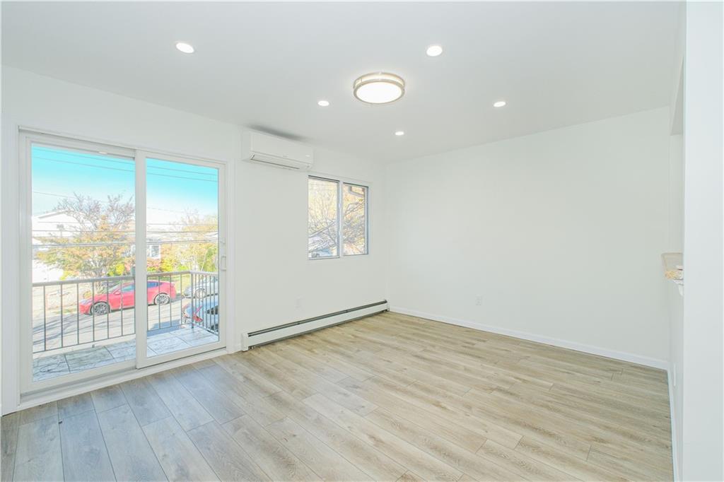 22 Oakville Street Willowbrook Staten Island NY 10314