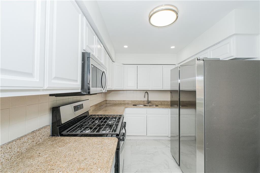 22 Oakville Street Willowbrook Staten Island NY 10314