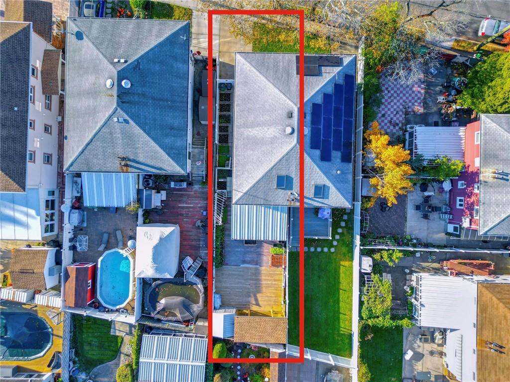 72 Zoe Street Staten Island NY 10305