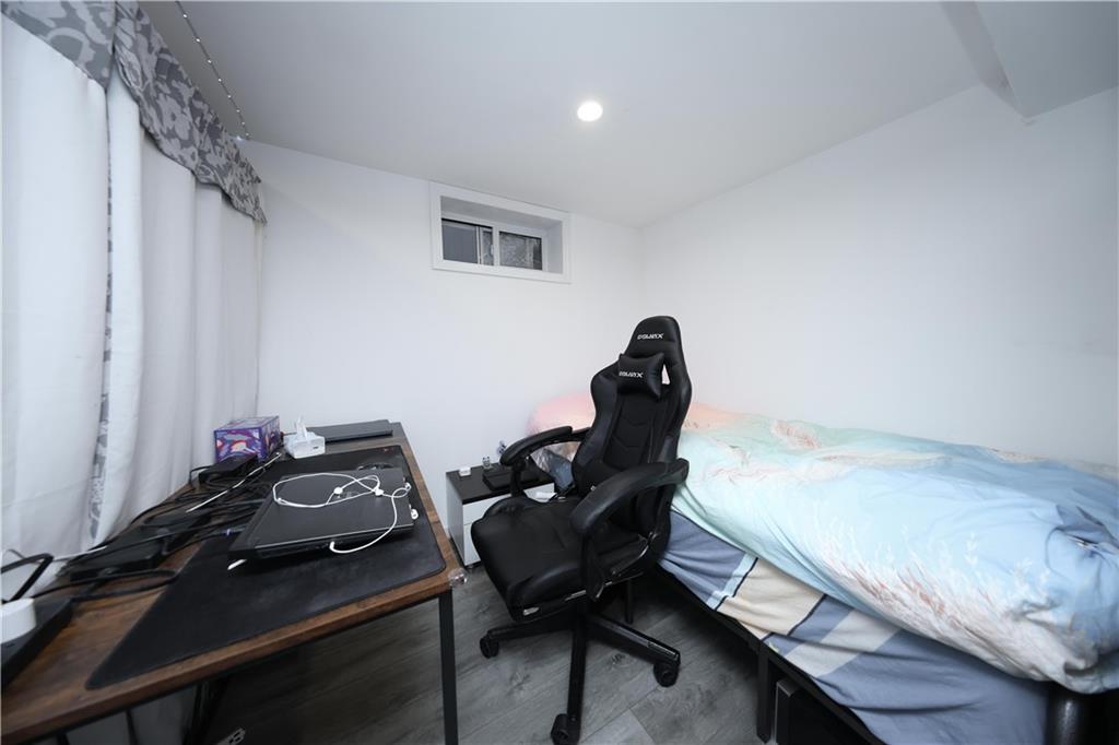 72 Zoe Street Staten Island NY 10305