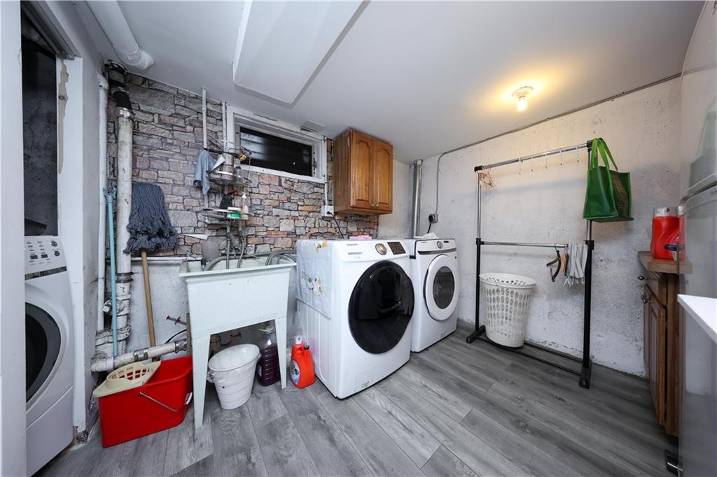 72 Zoe Street Staten Island NY 10305