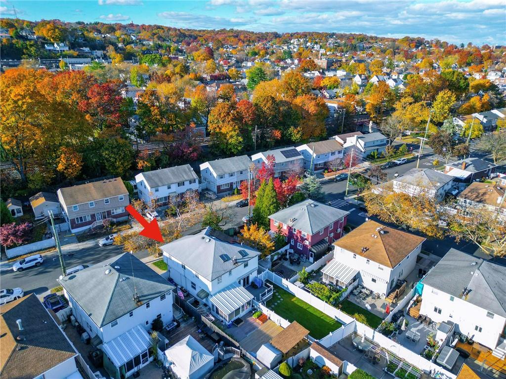 72 Zoe Street Staten Island NY 10305