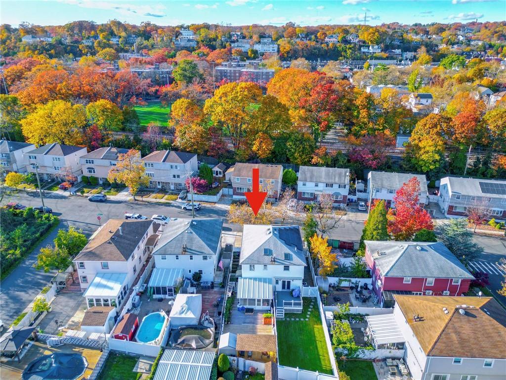 72 Zoe Street Staten Island NY 10305