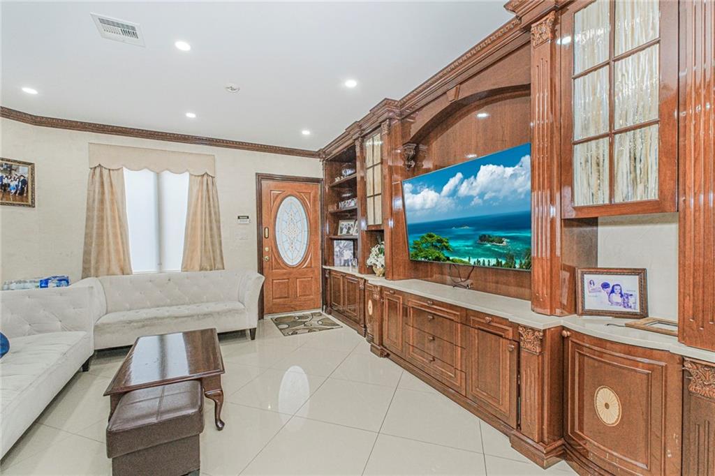 1764 East 17th Street Homecrest Brooklyn NY 11229