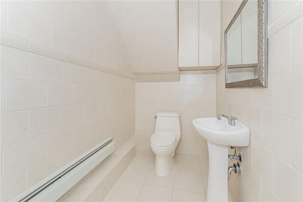 1764 East 17th Street Homecrest Brooklyn NY 11229