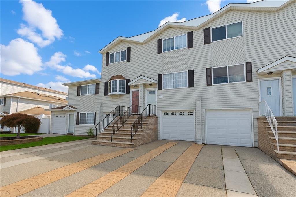 516 Medina Street Oakwood Staten Island NY 10306