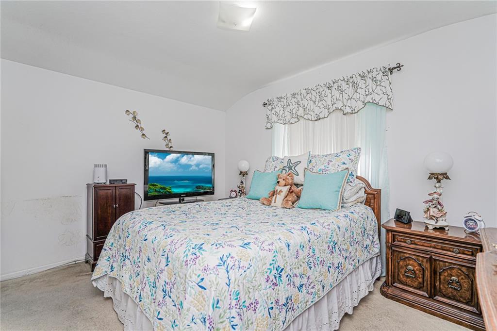 516 Medina Street Oakwood Staten Island NY 10306