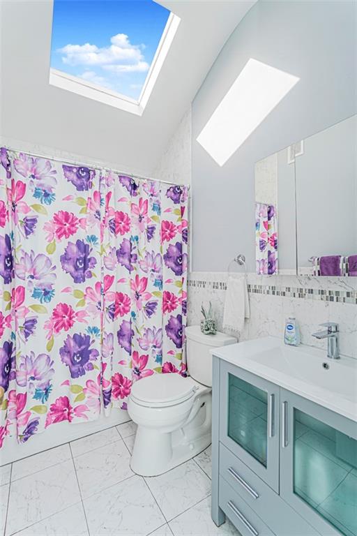 516 Medina Street Oakwood Staten Island NY 10306