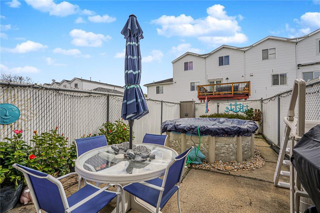 516 Medina Street Oakwood Staten Island NY 10306