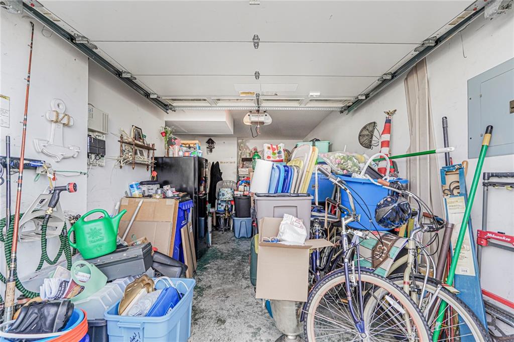 516 Medina Street Oakwood Staten Island NY 10306