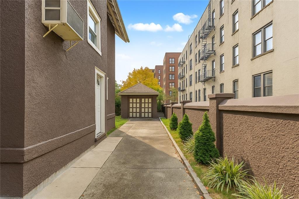 1917 Glenwood Road Ditmas Park Brooklyn NY 11230