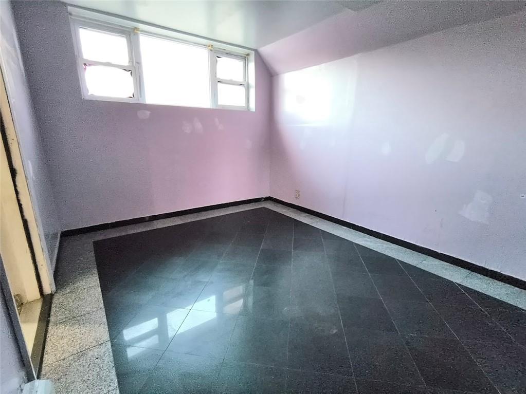 53-50 66 Street Maspeth Unknown NY 11378