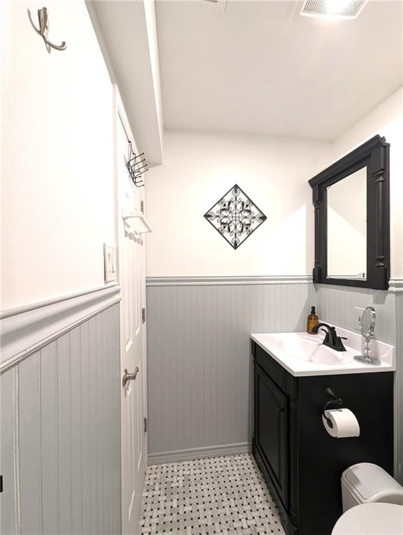 305 Ilyssa Way Arden Heights Staten Island NY 10312