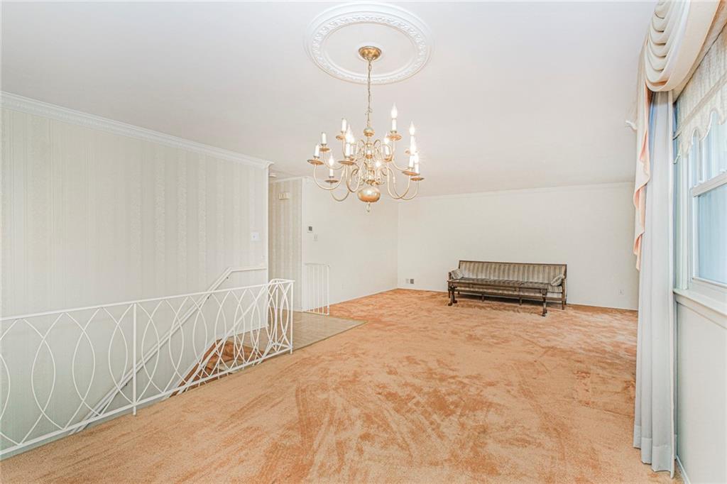 16 Bowling Green Place Bulls Head Staten Island NY 10314