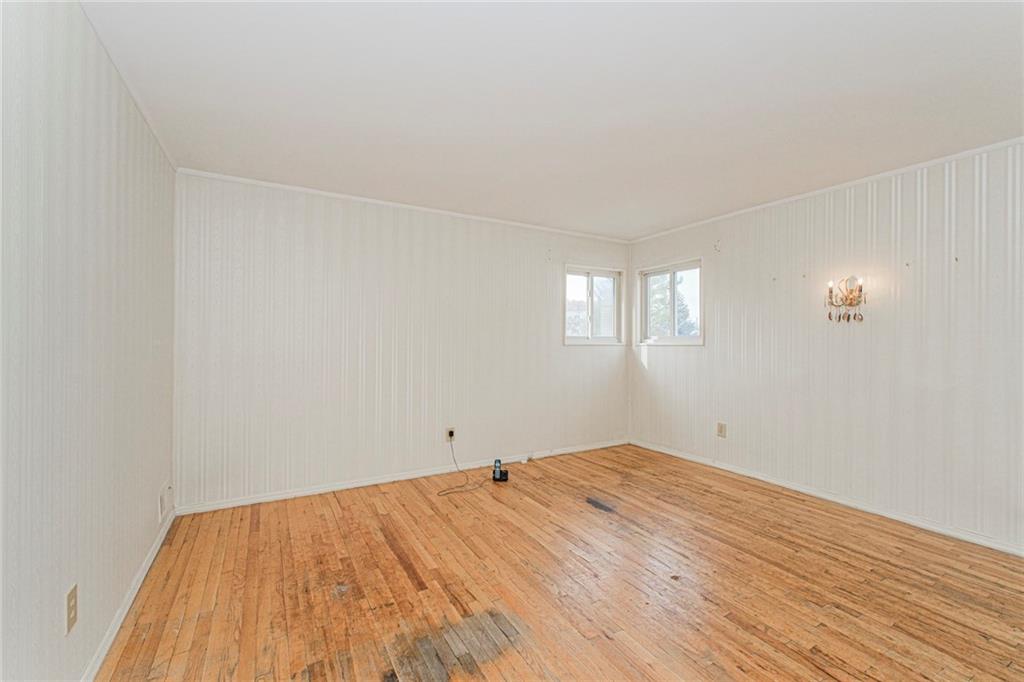 16 Bowling Green Place Bulls Head Staten Island NY 10314