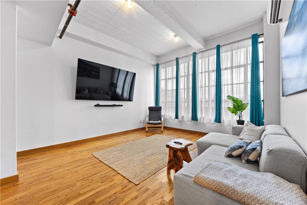 37 Bridge Street Dumbo Brooklyn NY 11201