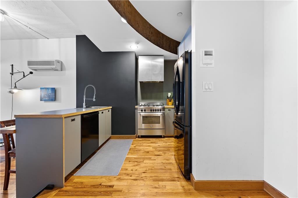 37 Bridge Street Dumbo Brooklyn NY 11201