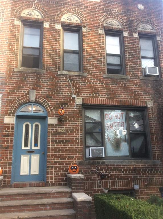 8423 14th Avenue Bensonhurst Brooklyn NY 11228