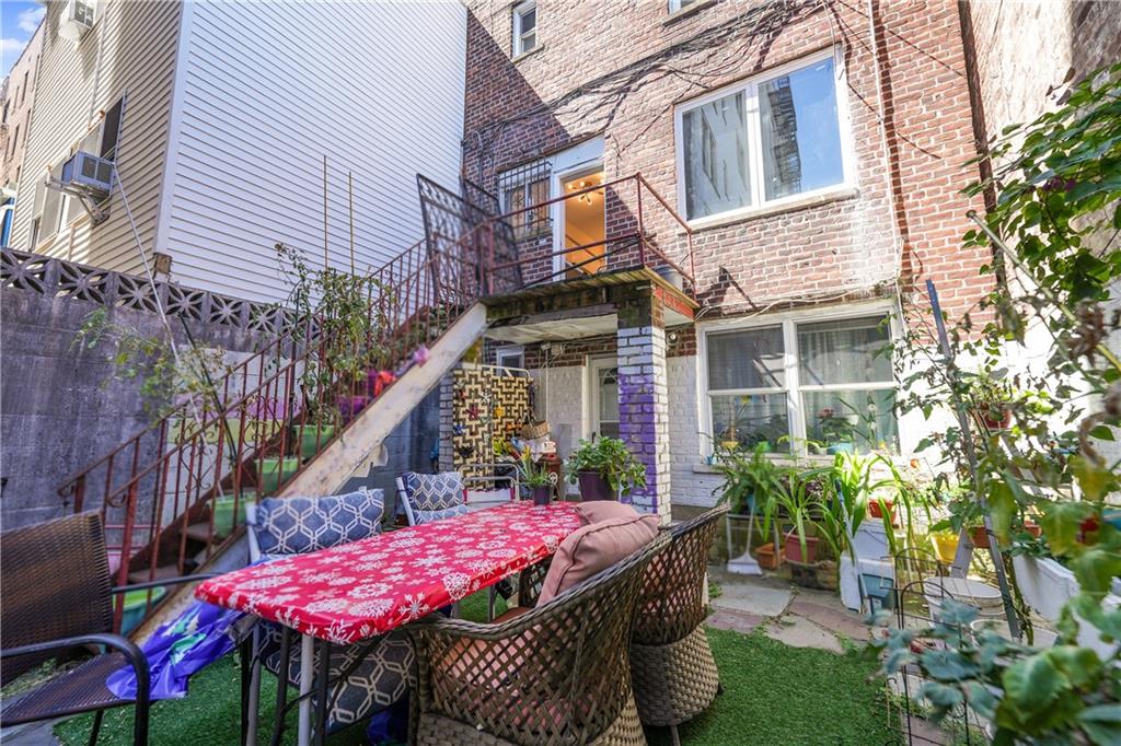 3099 Brighton 1st Place Brighton Beach Brooklyn NY 11235