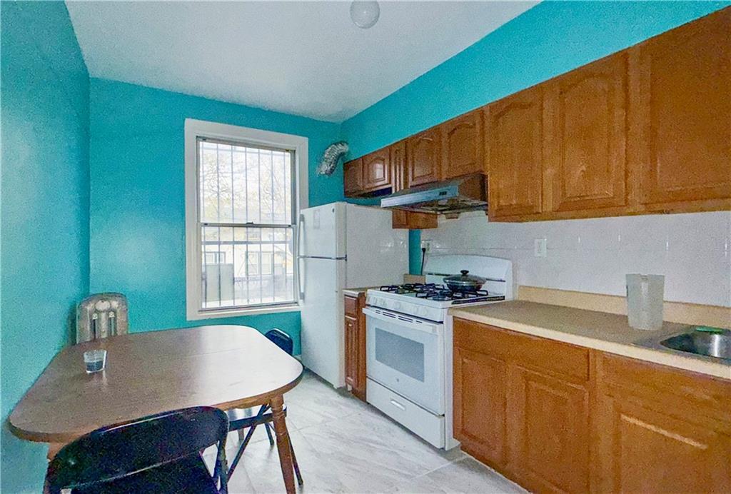 111-06 Farmers Boulevard Saint Albans St. Albans NY 11412