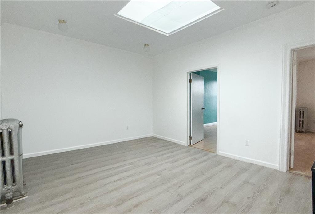 111-06 Farmers Boulevard Saint Albans St. Albans NY 11412