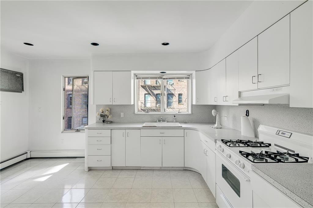 558 84th Street Bay Ridge Brooklyn NY 11209
