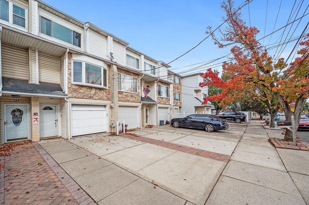 125 Wirt Avenue Rossville Staten Island NY 10309