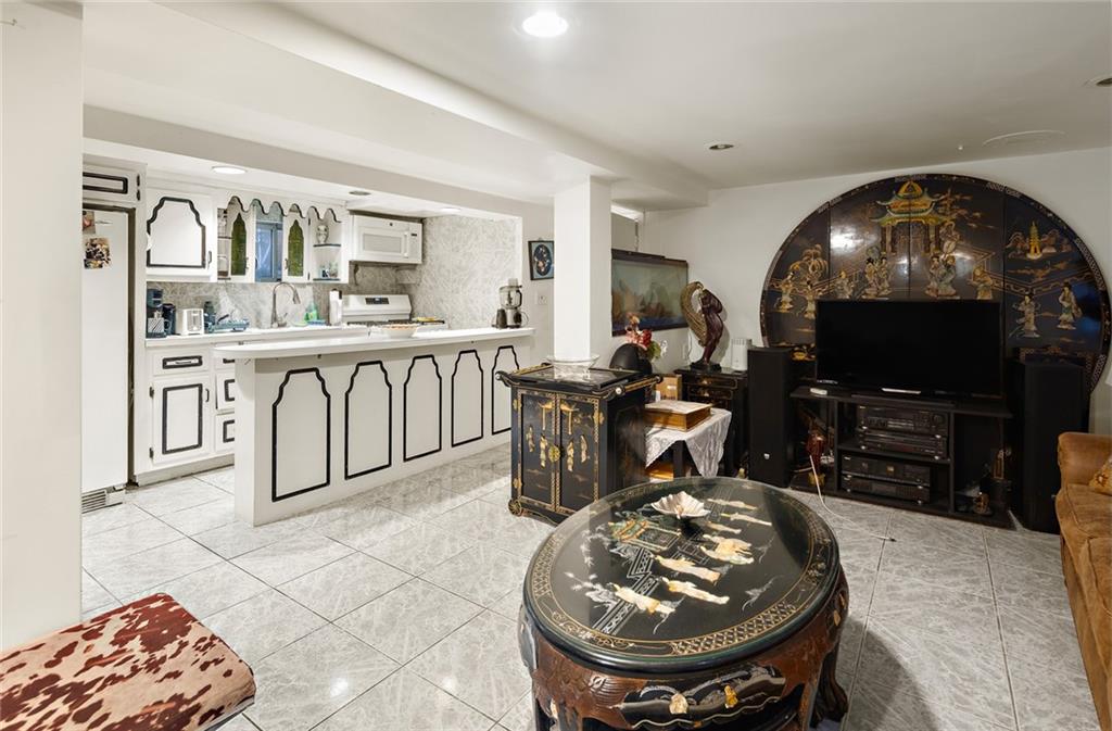 562 84th Street Bay Ridge Brooklyn NY 11209