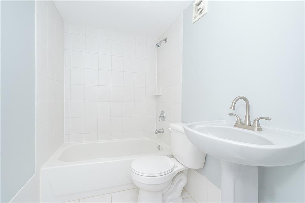 371 Jewett Avenue Port Richmond Staten Island NY 10302