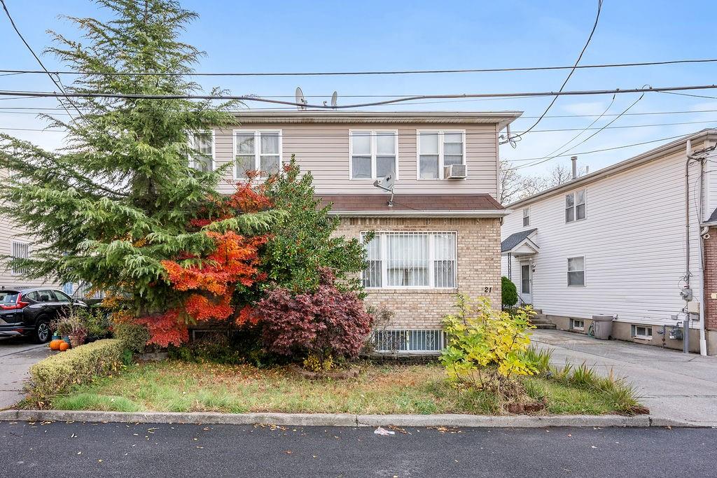 21 Leewood Loop Park Hill Staten Island NY 10304