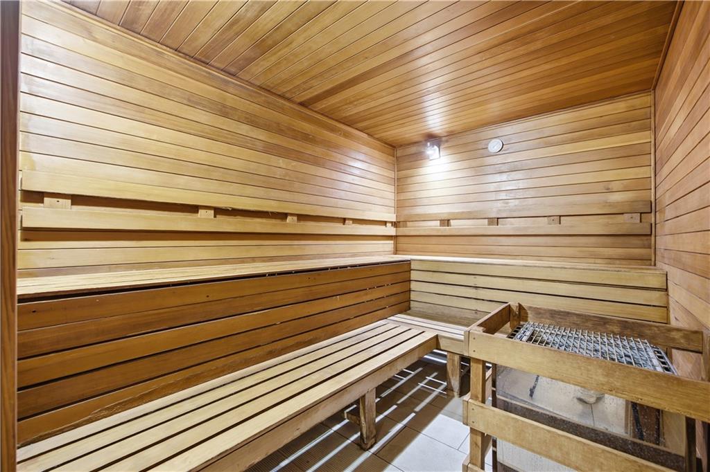 330 East 38th Street Murray Hill New York NY 10016