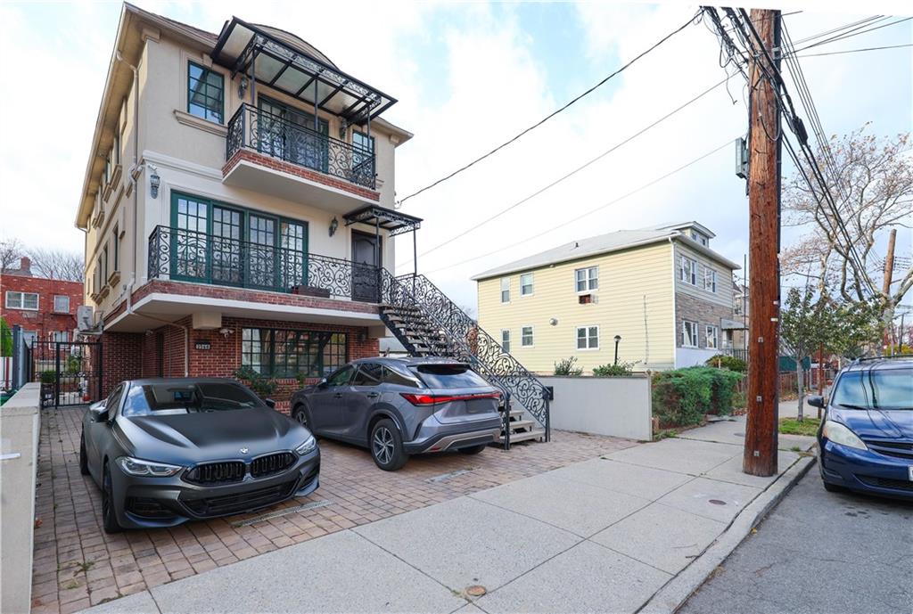 2568 East 2nd Street Gravesend Brooklyn NY 11223