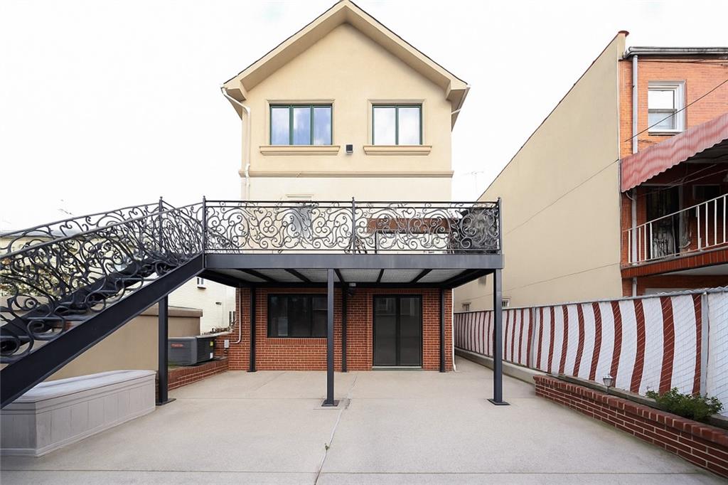 2568 East 2nd Street Gravesend Brooklyn NY 11223