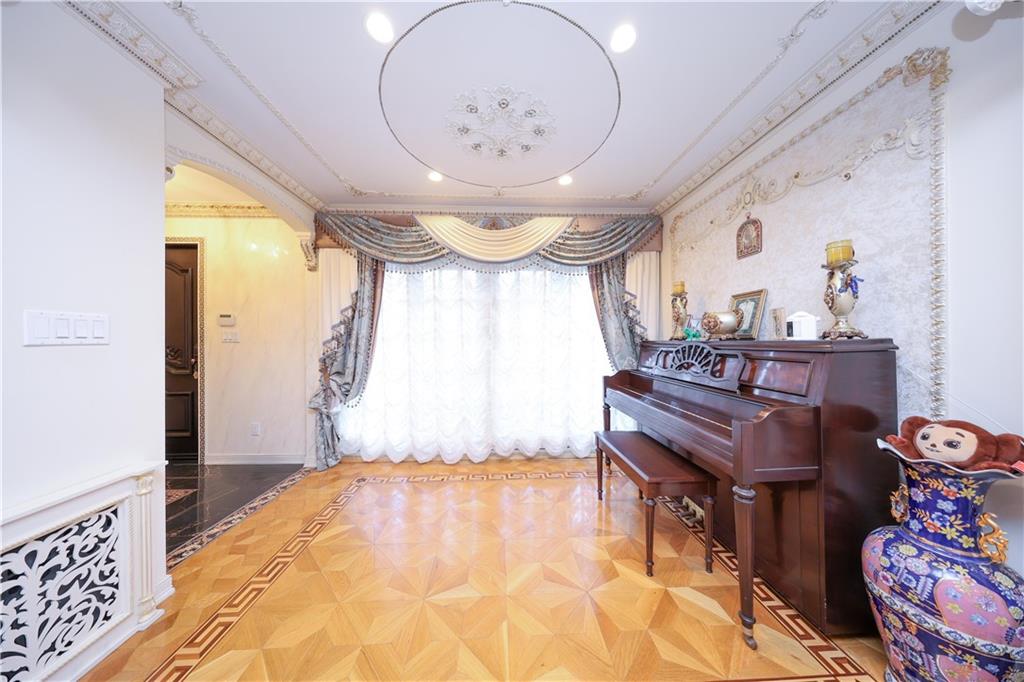 2568 East 2nd Street Gravesend Brooklyn NY 11223