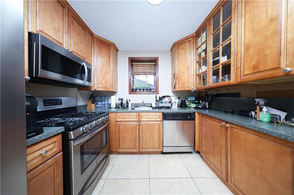 2568 East 2nd Street Gravesend Brooklyn NY 11223