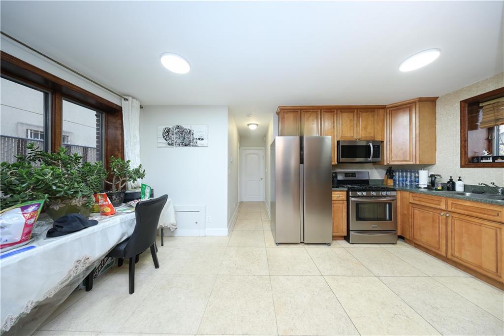 2568 East 2nd Street Gravesend Brooklyn NY 11223