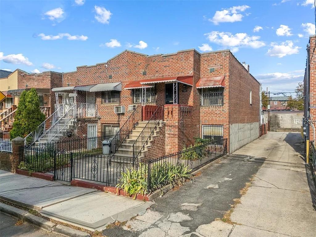721 East 94th Street Canarsie Brooklyn NY 11236