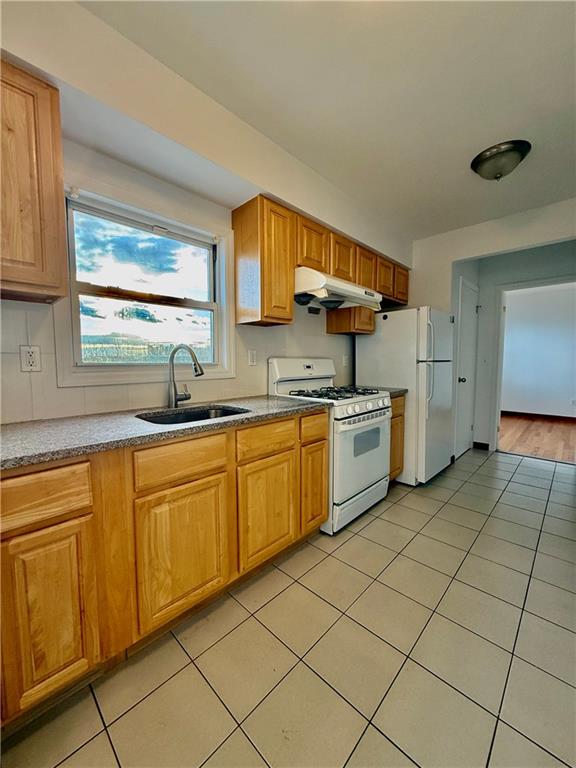 6124 19th Avenue Bensonhurst Brooklyn NY 11204