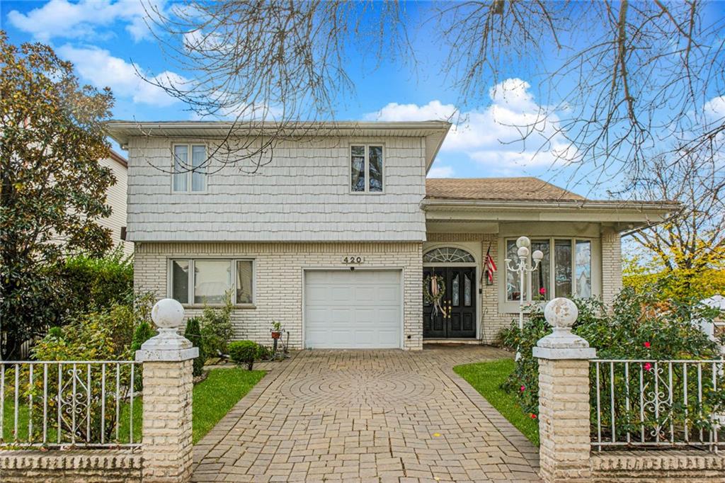 420 Stobe Avenue Midland Beach Staten Island NY 10306