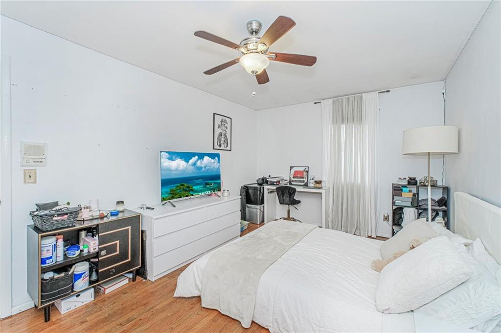 420 Stobe Avenue Midland Beach Staten Island NY 10306