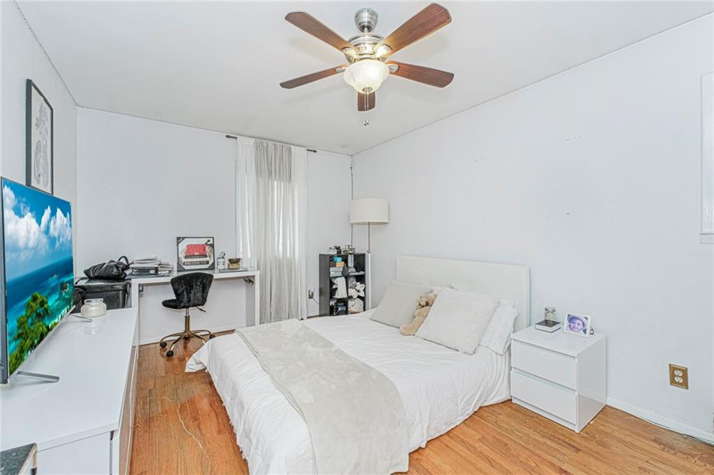 420 Stobe Avenue Midland Beach Staten Island NY 10306