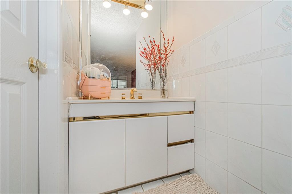 420 Stobe Avenue Midland Beach Staten Island NY 10306