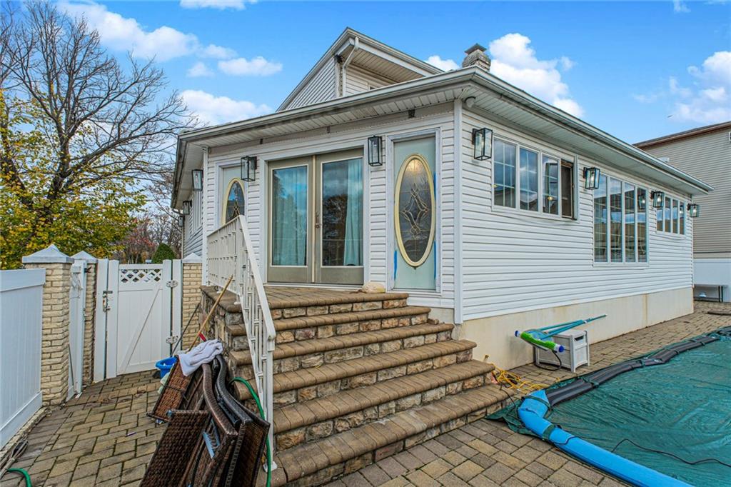 420 Stobe Avenue Midland Beach Staten Island NY 10306