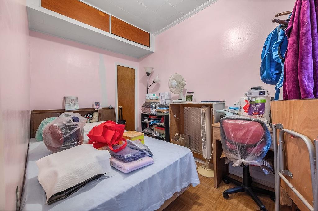 5209 Fort Hamilton Parkway Sunset Park Brooklyn NY 11219