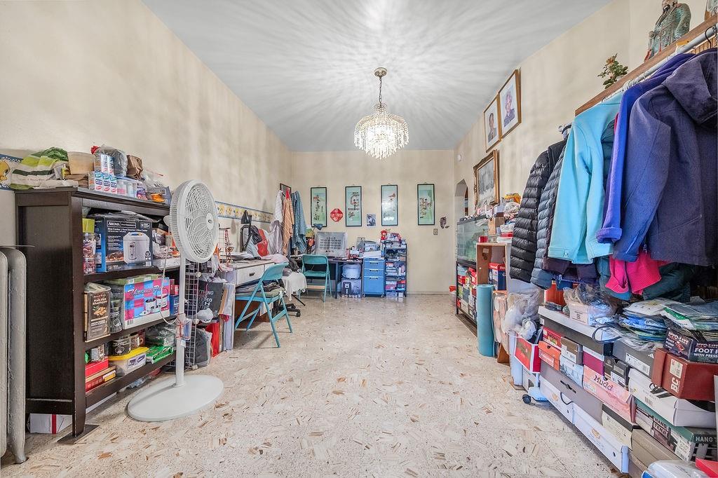 5209 Fort Hamilton Parkway Sunset Park Brooklyn NY 11219