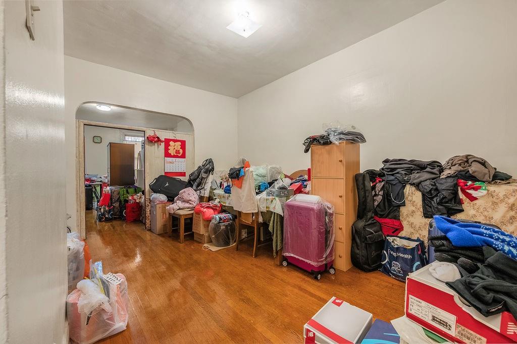 5209 Fort Hamilton Parkway Sunset Park Brooklyn NY 11219