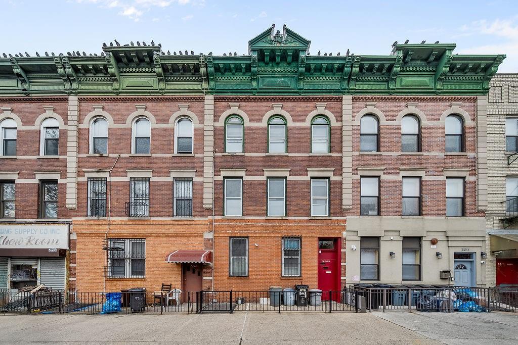 5209 Fort Hamilton Parkway Sunset Park Brooklyn NY 11219