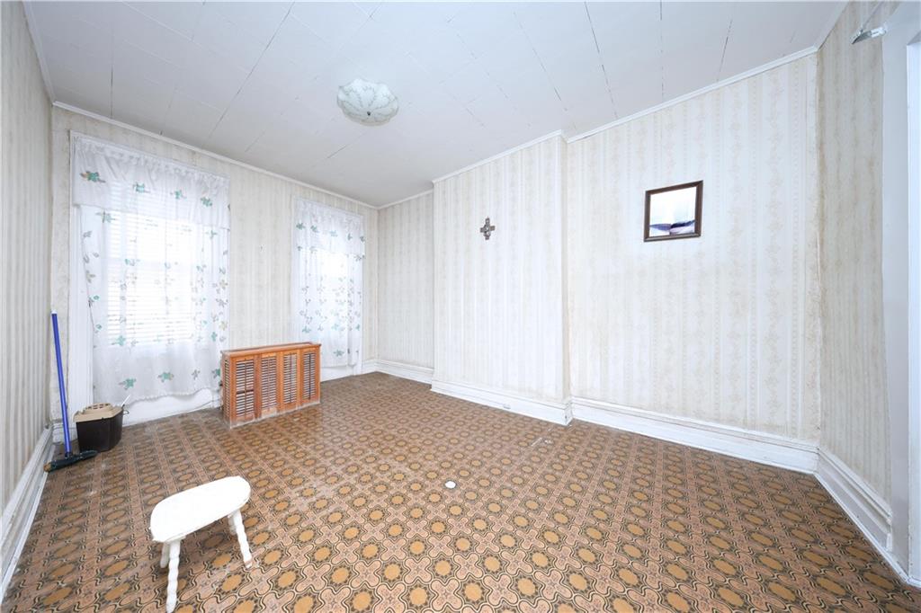 6821 16th Avenue Bensonhurst Brooklyn NY 11204