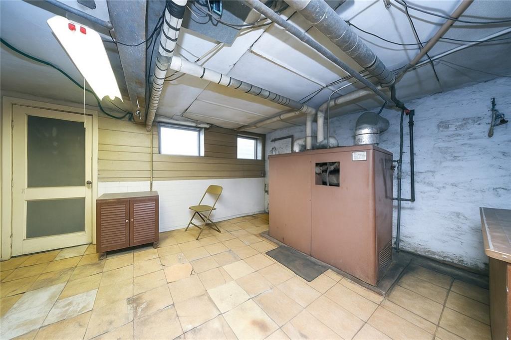 6821 16th Avenue Bensonhurst Brooklyn NY 11204