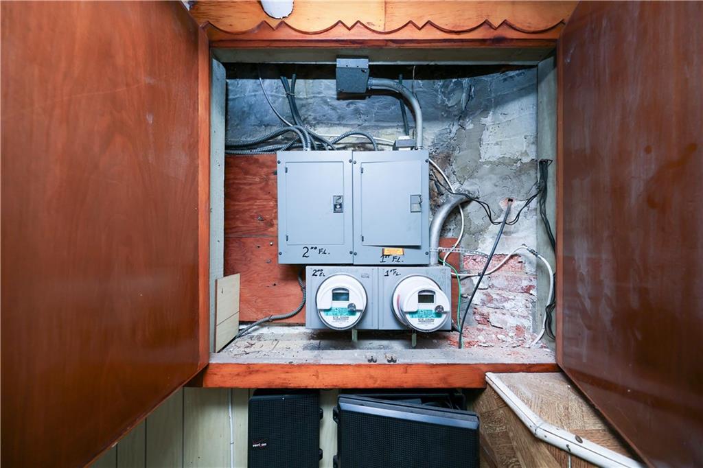 6821 16th Avenue Bensonhurst Brooklyn NY 11204